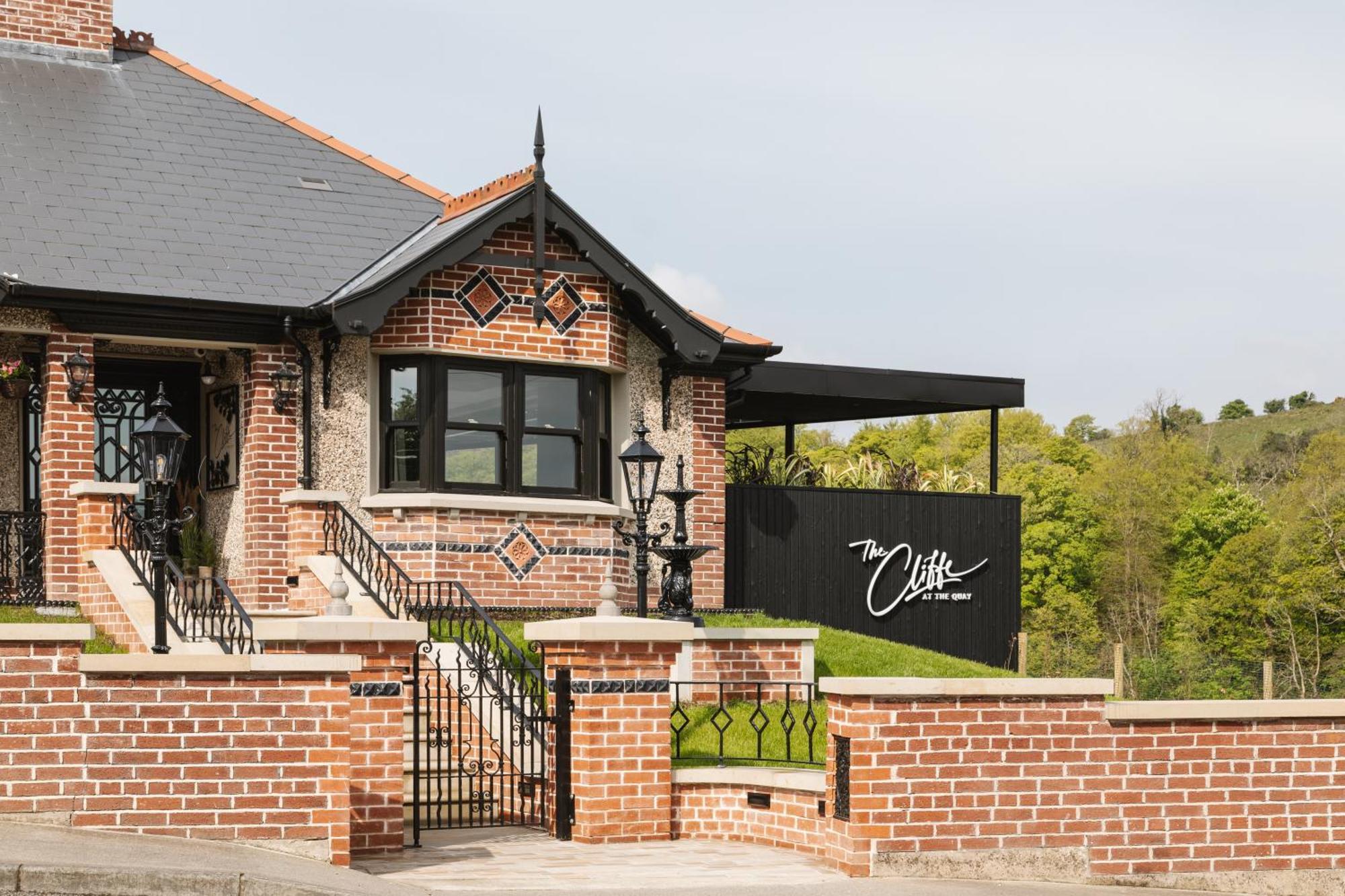 The Cliffe At The Quay Hotell Donegal Town Exteriör bild